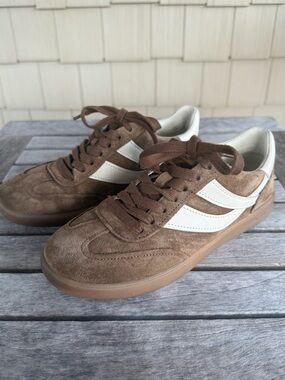Vince Oasis Suede Sneakers Brown Cream Gum Sole Women’s 7 EU 37 Elmwood